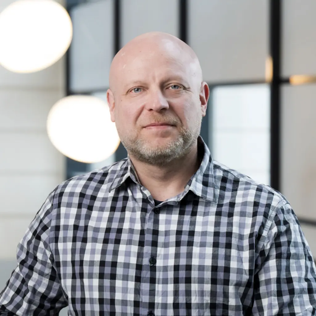 Tero Mäkinen toimii Palmiassa turvallisuuspalveluissa.